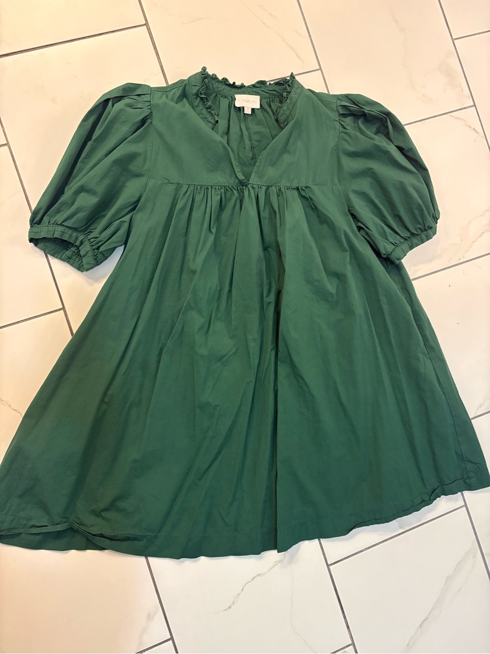 Women’s Emerald Green Puff-Sleeve Dress